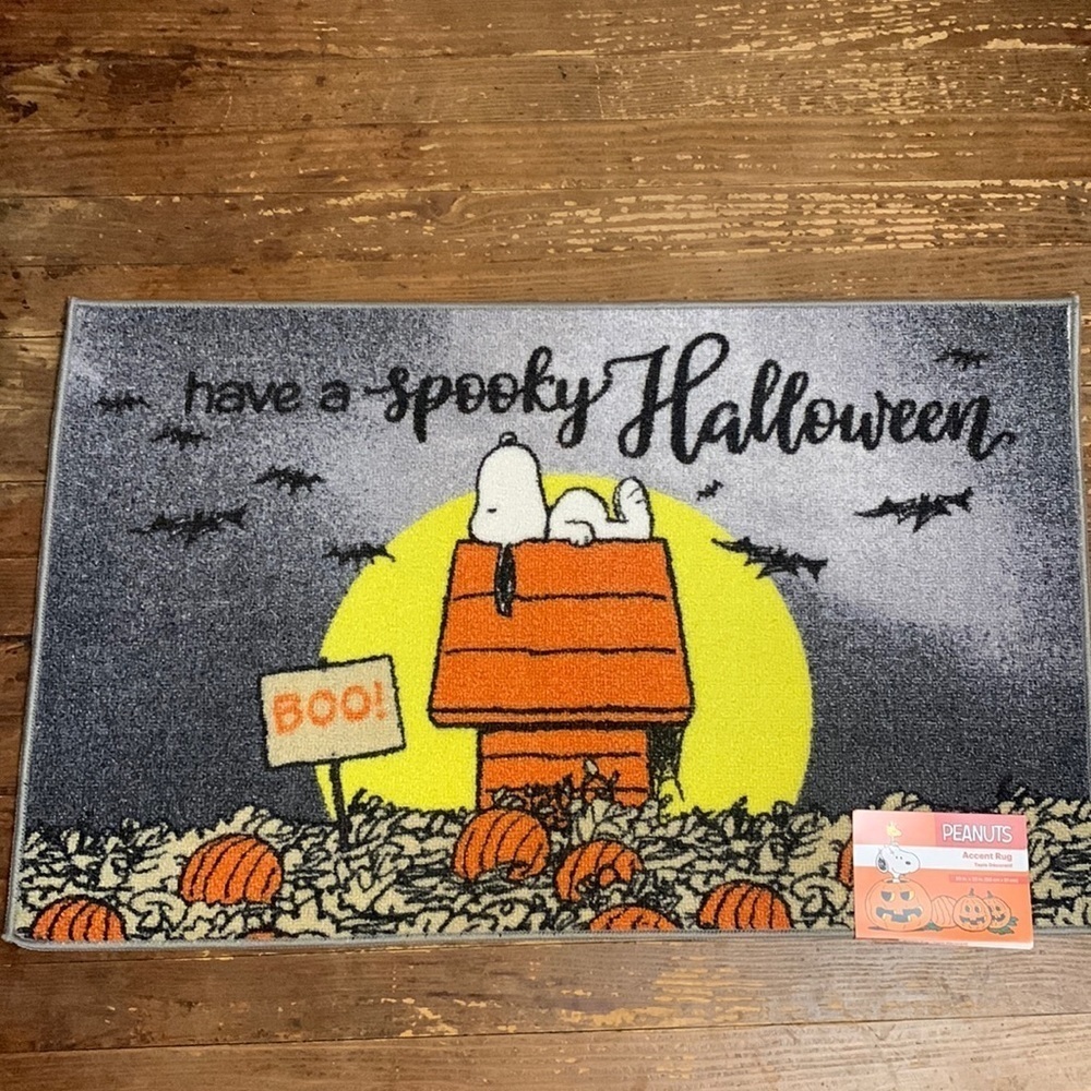 Peanuts Snoopy Halloween/Fall Accent Rug